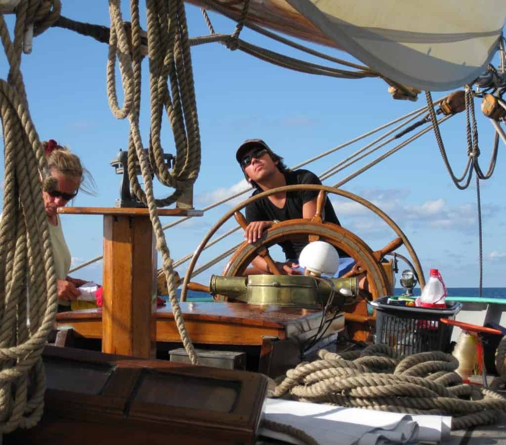 people make a voyage