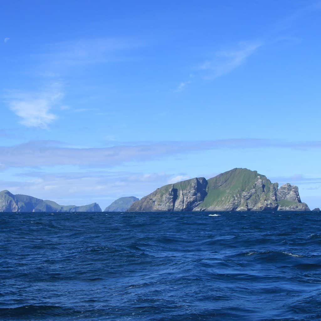 Sail on Tall Ship Blue Clipper aiming for St Kilda with Classic Sailing