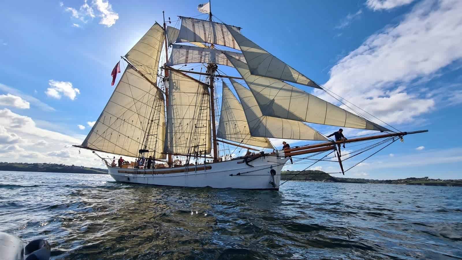 Sailing on Anny of Charlestown with Classic Sailing