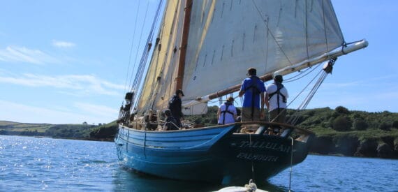 tacking in light winds on tallulah in helford river